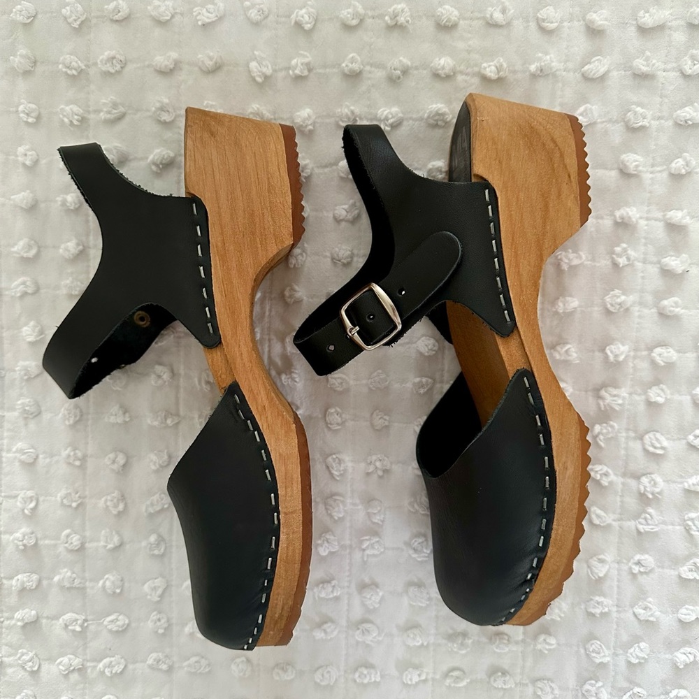 Mia Sofia Clogs